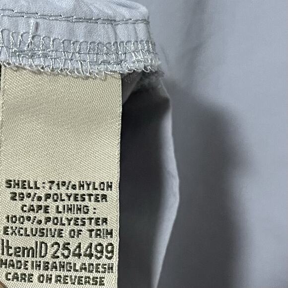 LL Bean Womens Tropicwear Button Shirt Size S Blue Vented Hiking Roll Tab UPF 50 - Picture 8 of 9